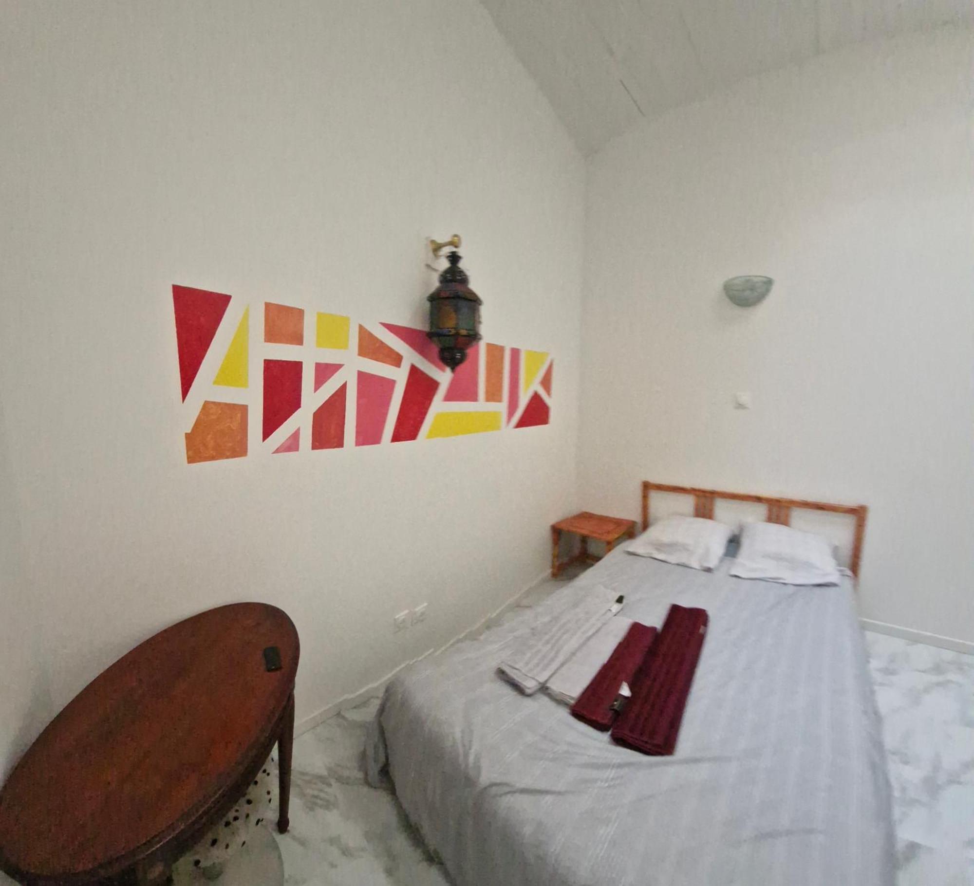 Bed And Breakfast Chez L'Habitant مارسيليا الغرفة الصورة